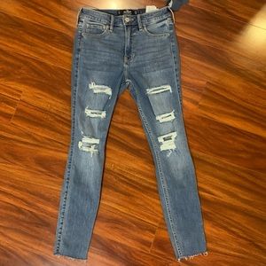 NEW Hollister high rise super skinny jeans